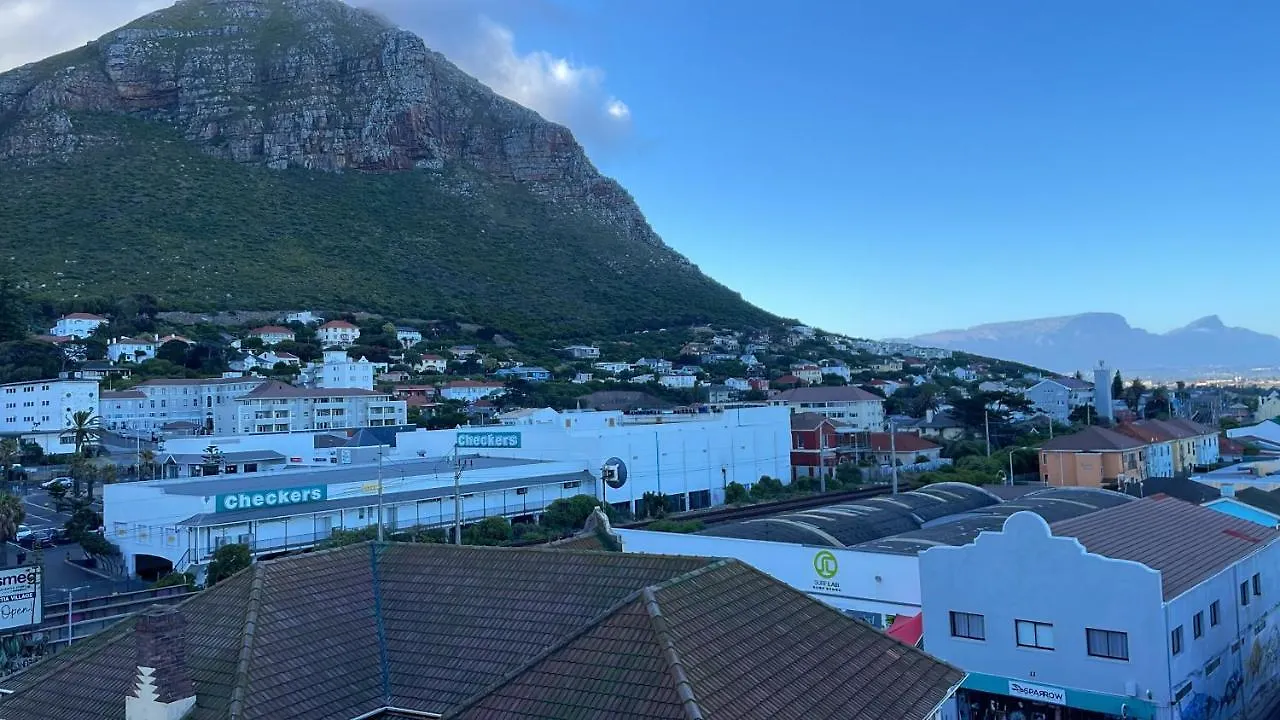 Muizenberg-Melrose Village Cape Town Apartment