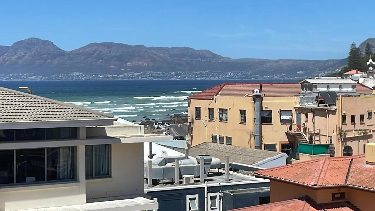 Muizenberg-Melrose Village Le Cap
